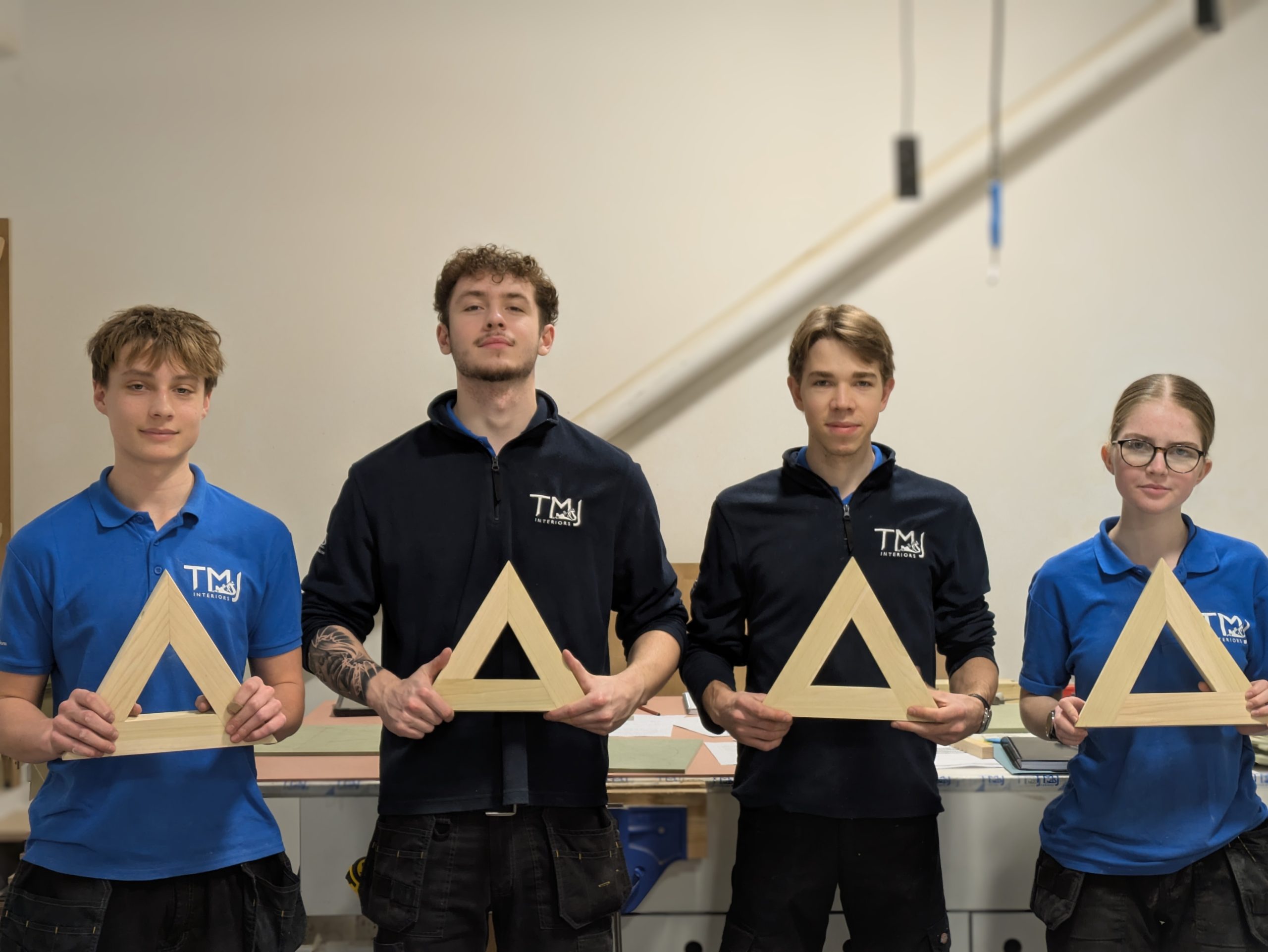 PXL_20260113_145440778.MP~2